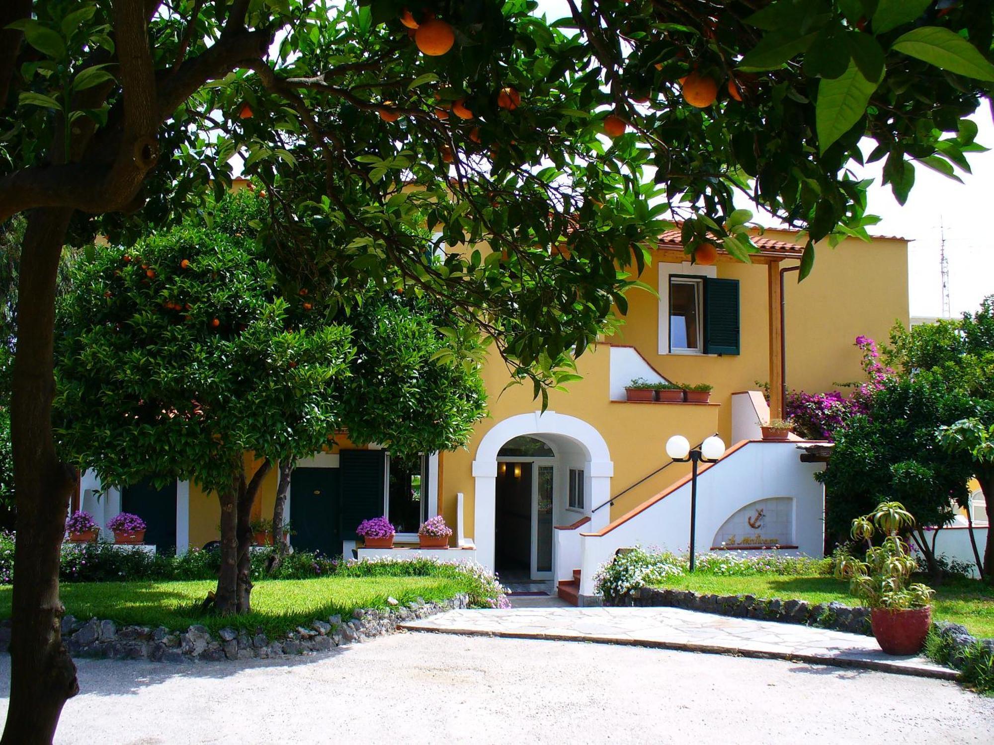 Hotel La Marticana อีสเกีย ภายนอก รูปภาพ